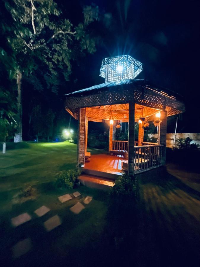 Tea Resort Saraswatipur Shaugaon Bagian luar foto